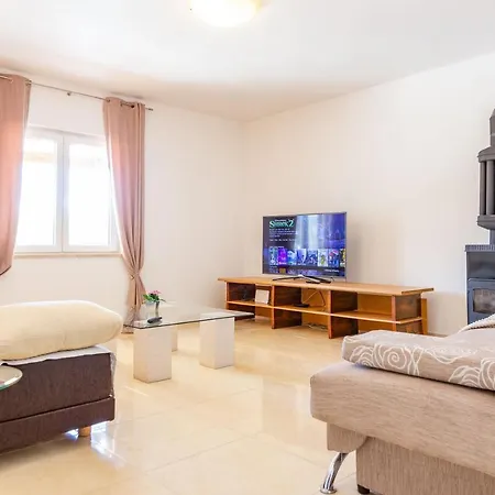 Sjor 2 Bdr W Grill Lejlighed Zadar
