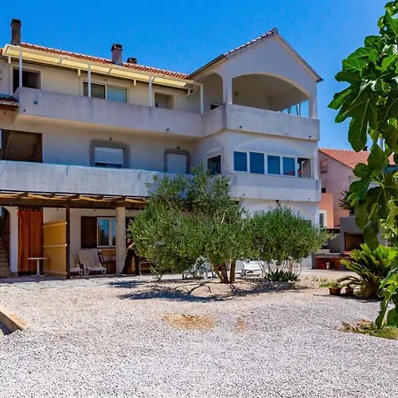 Sjor 2 Bdr W Grill *